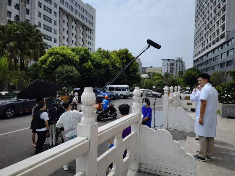 加查县广告片拍摄公司低成本实现高规格制作的诀窍